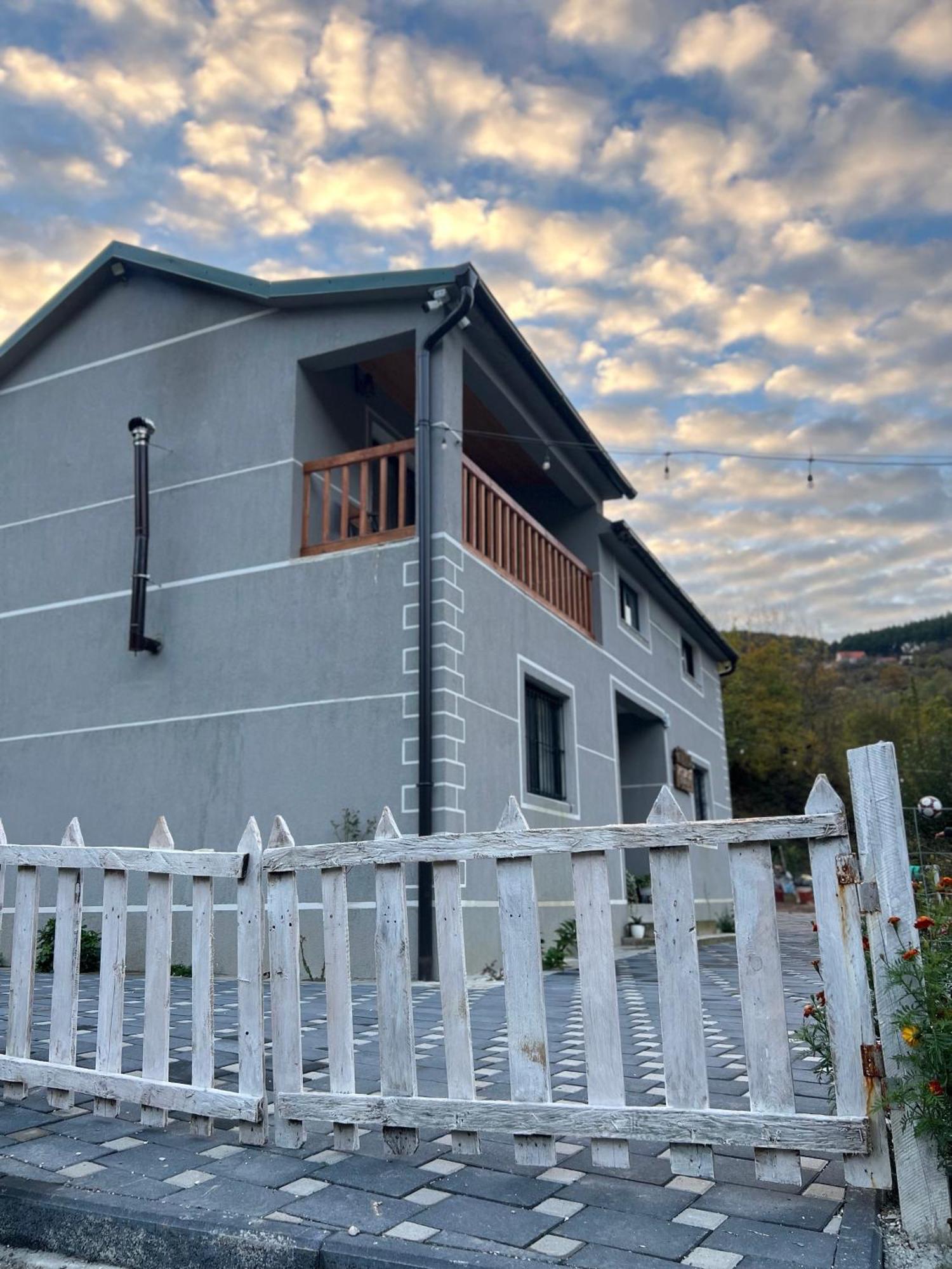 Te Baca Qerim Apartment Lekbibaj Ngoại thất bức ảnh